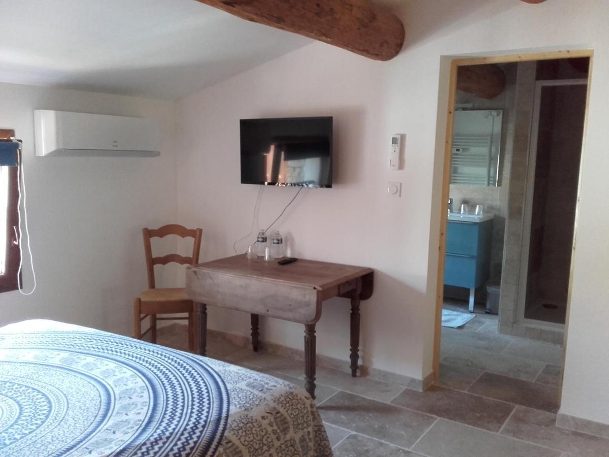 Appartement Domaine L'Oliveraie 勒卡斯特雷特 外观 照片