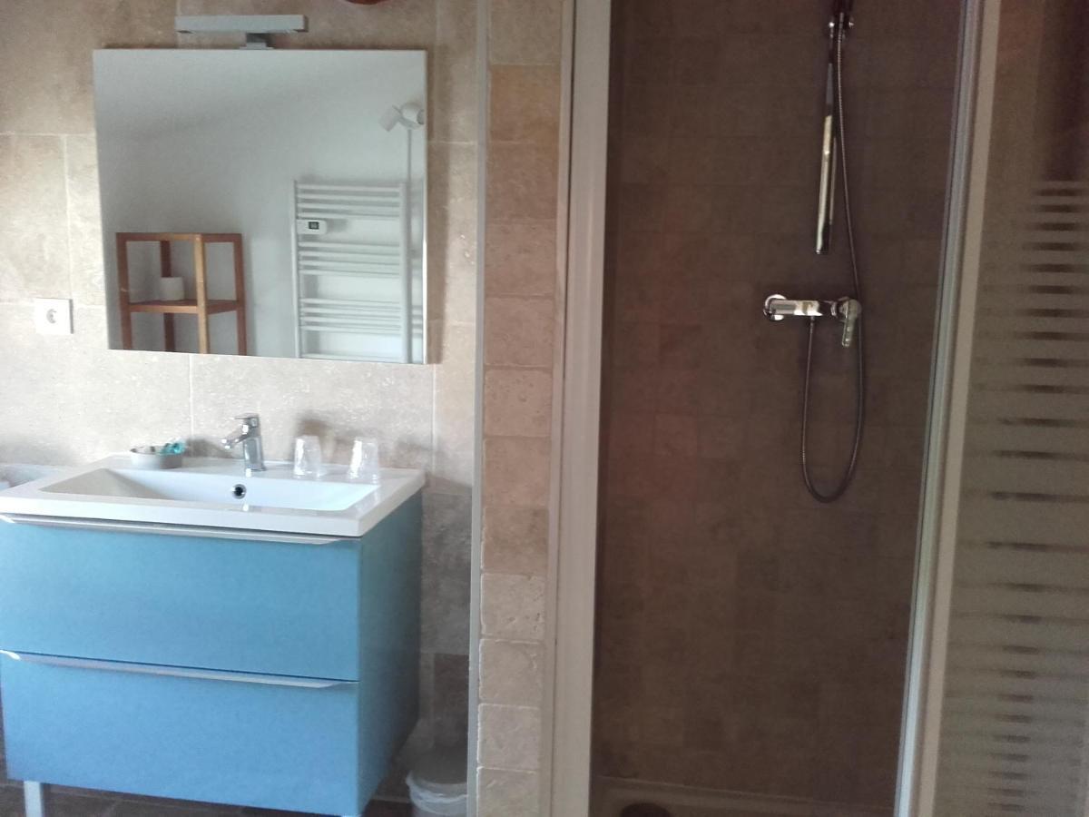 Appartement Domaine L'Oliveraie 勒卡斯特雷特 外观 照片