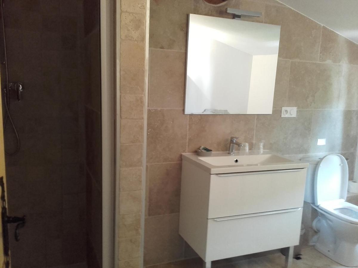 Appartement Domaine L'Oliveraie 勒卡斯特雷特 外观 照片