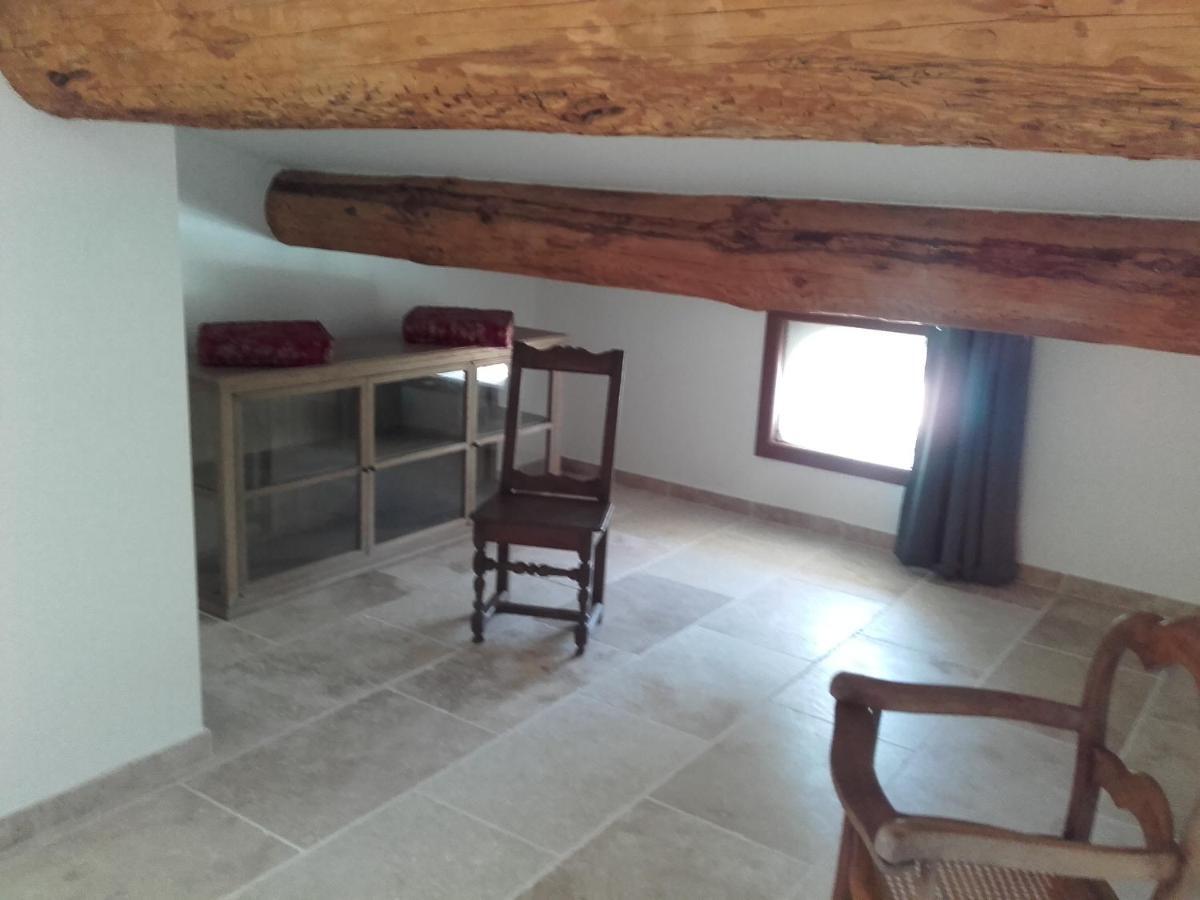 Appartement Domaine L'Oliveraie 勒卡斯特雷特 外观 照片